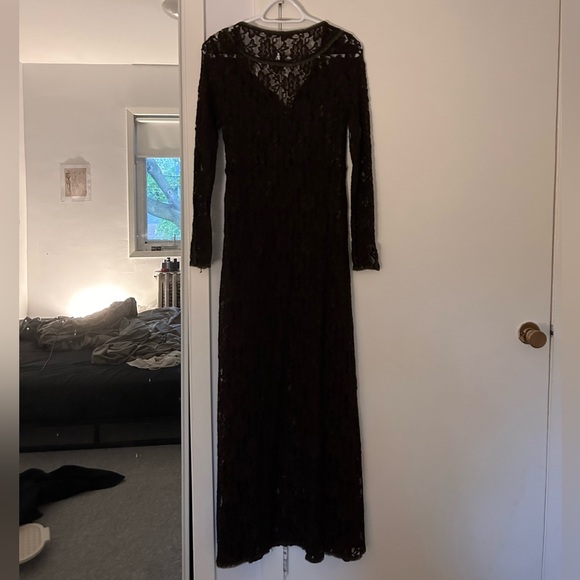 Brown Lace Maxi Dress - Picture 2 of 2